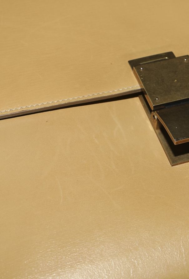 Céline Large Beige Classic Box Bag - 17