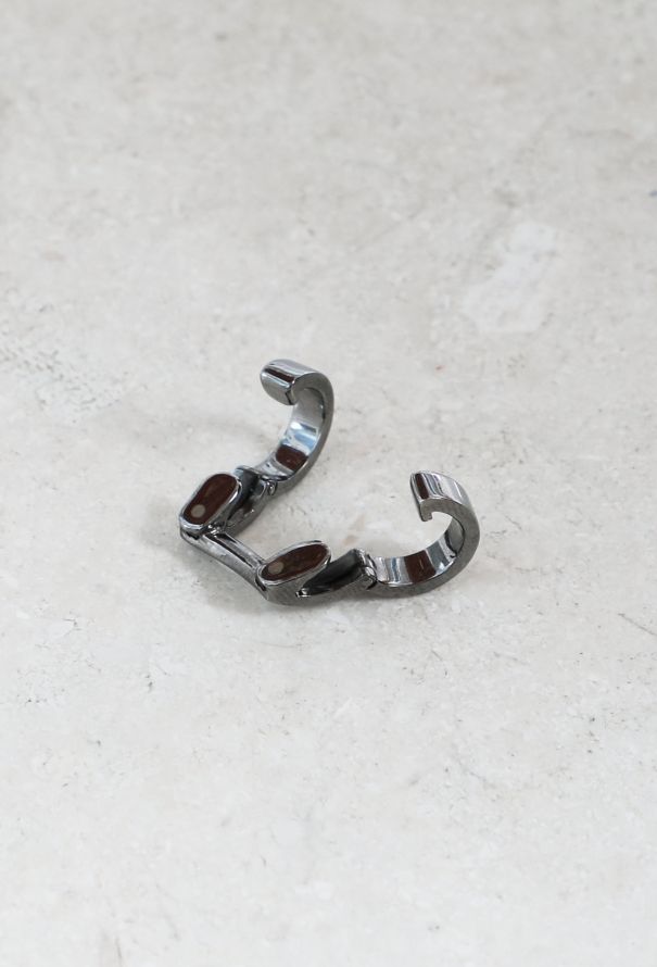 Repossi Berbère 18k Black Gold Ear Cuff - 5