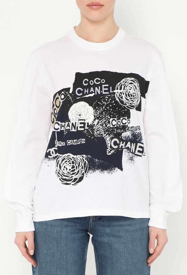 Chanel 2020 Embellished 'CC' Camelia T-Shirt - 1