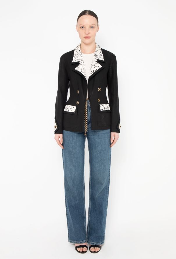 Chanel ICONIC S/S 1993 Graphic Trim 'CC' Blazer - 3
