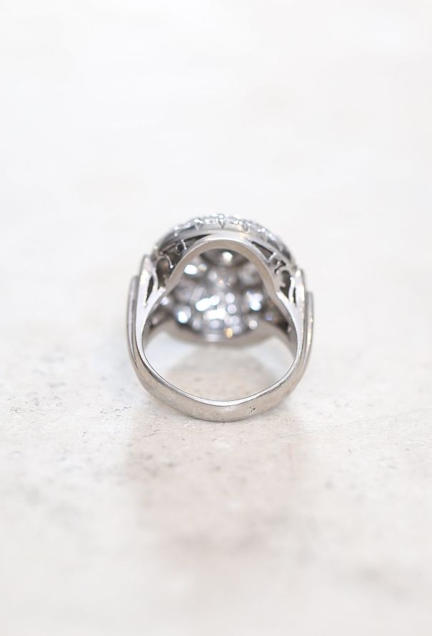 Vintage Fine Jewelry Exquisite 1930s Platinum & Diamond Ring - 5
