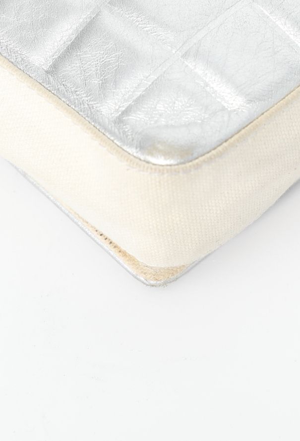 Chanel N°5 Baguette Flap Bag - 9