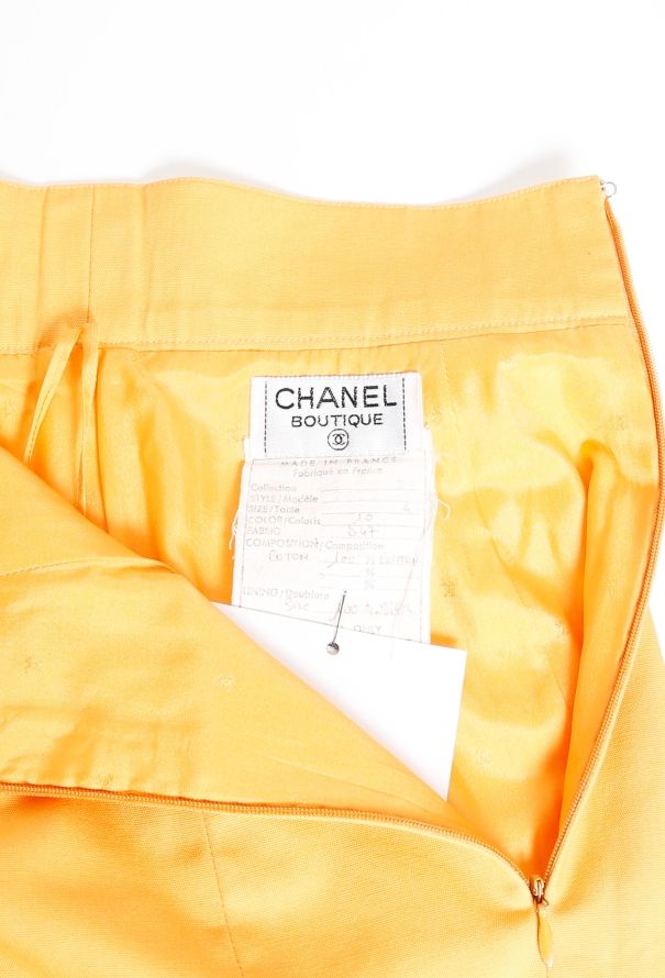 Chanel 90s Classic Skirt - 6