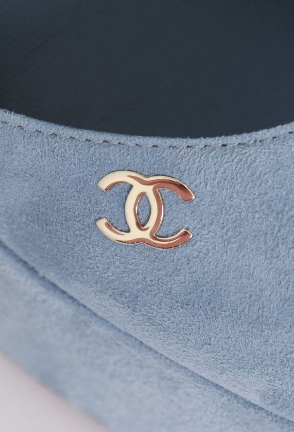 Chanel 2023 Suede Platform Pumps - 6