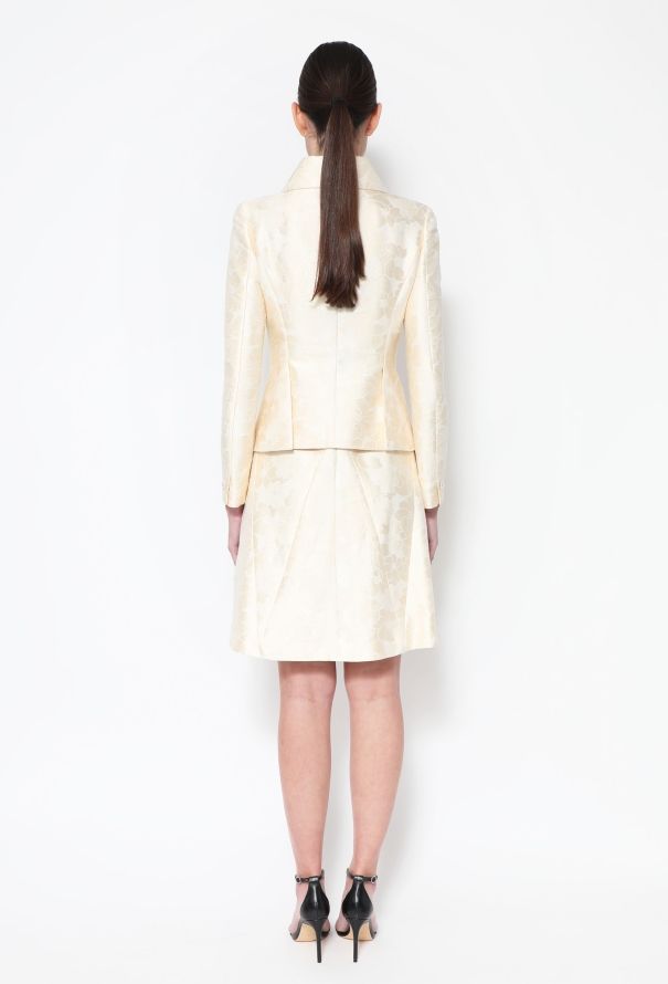 Chanel S/S 2001 Camélia Pearl Ensemble - 8