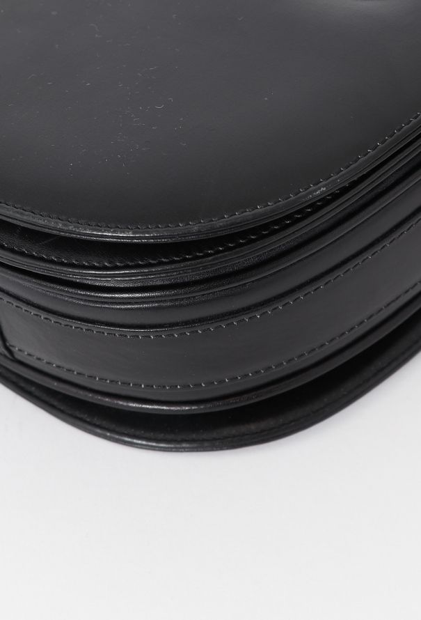 Céline '70s Black Carriage Shoulder Bag - 9