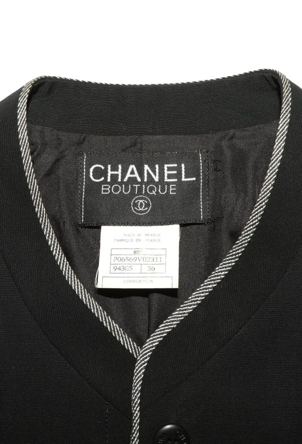 Chanel TIMELESS S/S 1996 Collarless Black Jacket - 8
