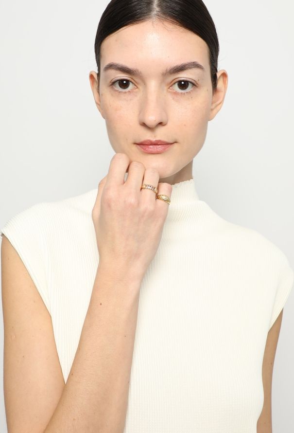 Vintage Fine Jewelry 18k Gold, Diamond & Ruby Band Ring Set - 2