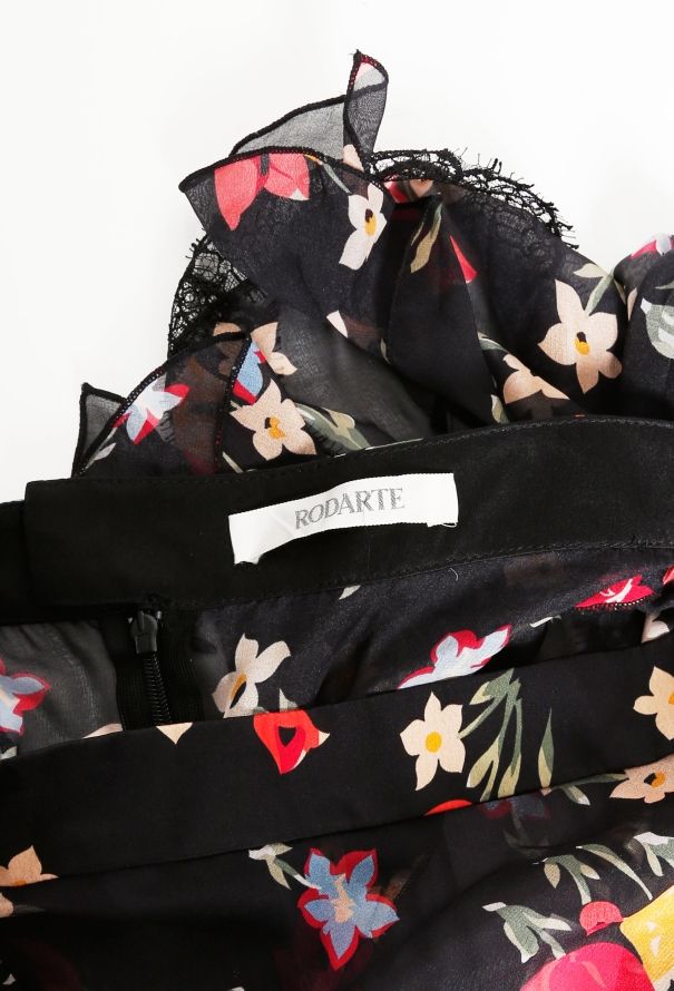 Rodarte S/S 2018 Ruffled Floral Silk Pants - 7