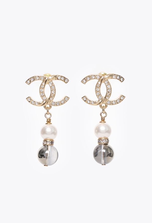 Chanel 2023 Pearl Drop Earrings - 1