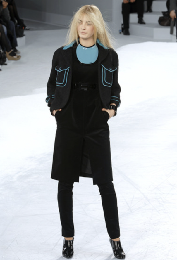 Chanel F/W 2007 Corduroy Belted Dress - 2