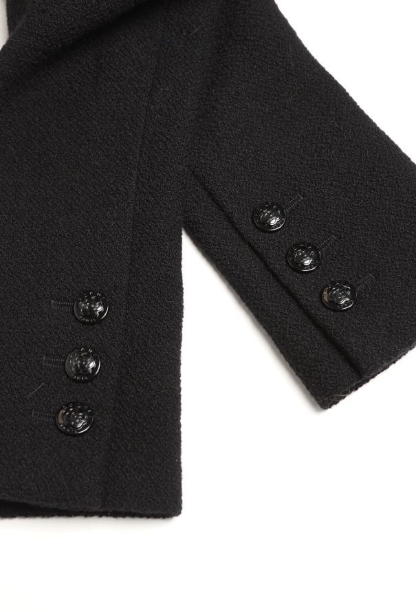 Chanel Cropped Bouclé Camélia Jacket - 9