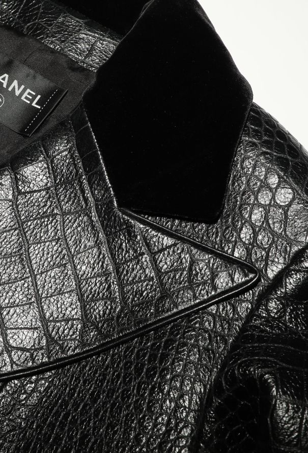 Chanel Pre-Fall 2019 Paris-New York Leather Coat - 8