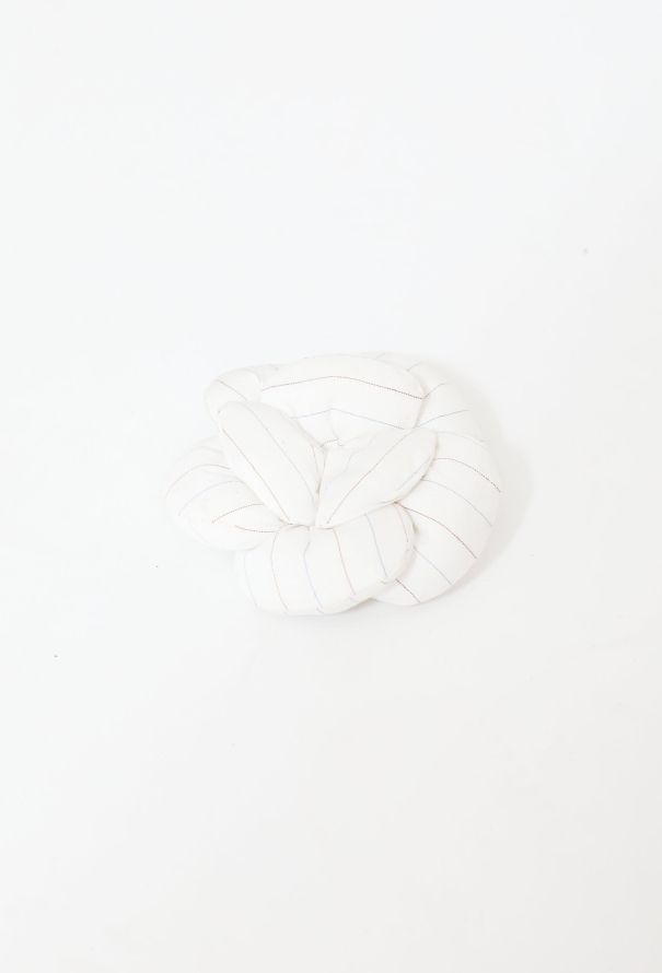 Chanel Pinstripe Camélia Cotton Brooch - 2