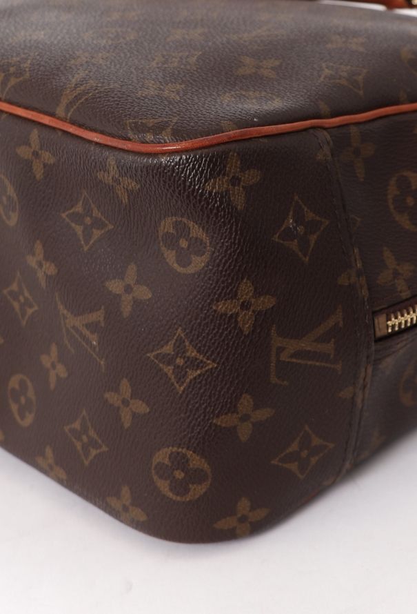 Louis Vuitton Monogram Deauville Bag - 9
