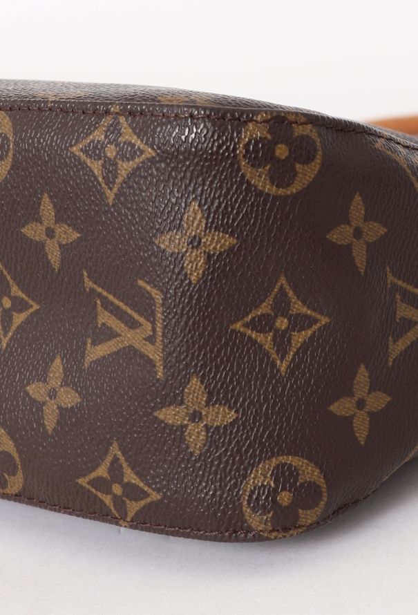 Louis Vuitton 2002 Looping MM Handbag - 8