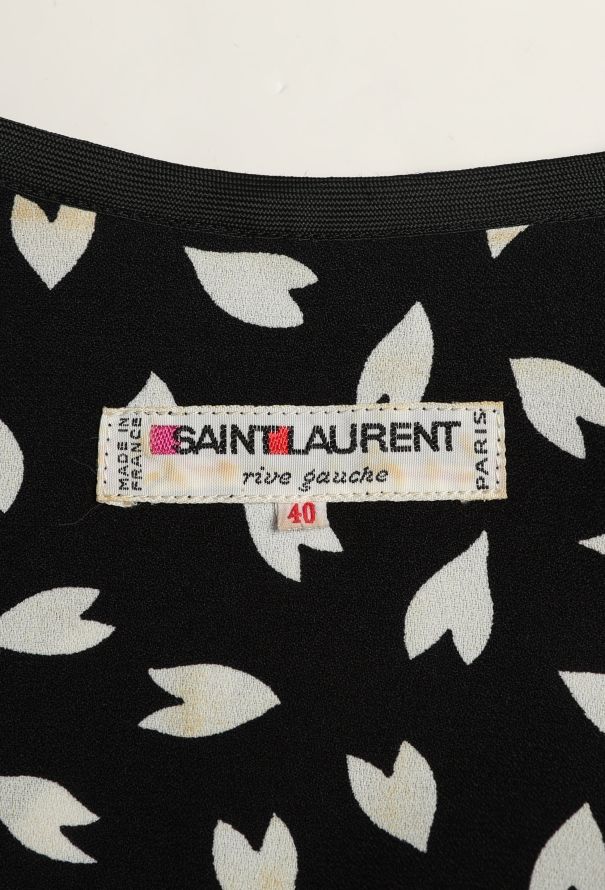 Saint Laurent S/S 1979 Crêpe Heart Print Ensemble - 9