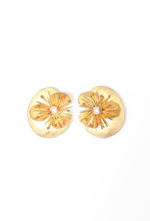 Exquisite Vintage 90s Herve Van Der Straeten Flower Earrings - 3