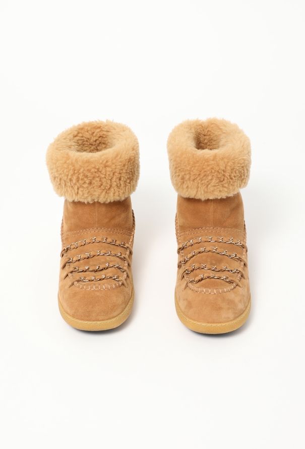 Chanel 2022 Shearling Chainlink 'CC' Boots - 3