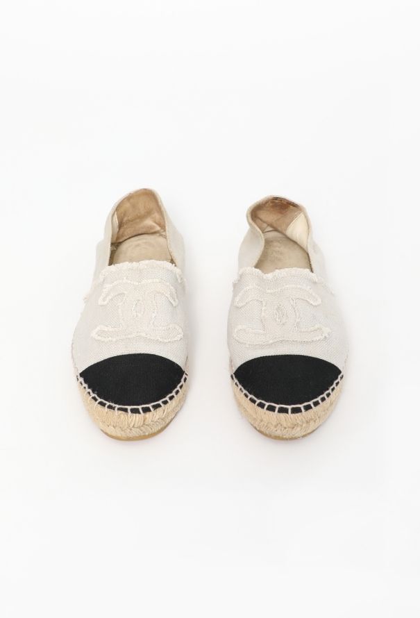 Chanel Bicolor Linen 'CC' Espadrilles - 2