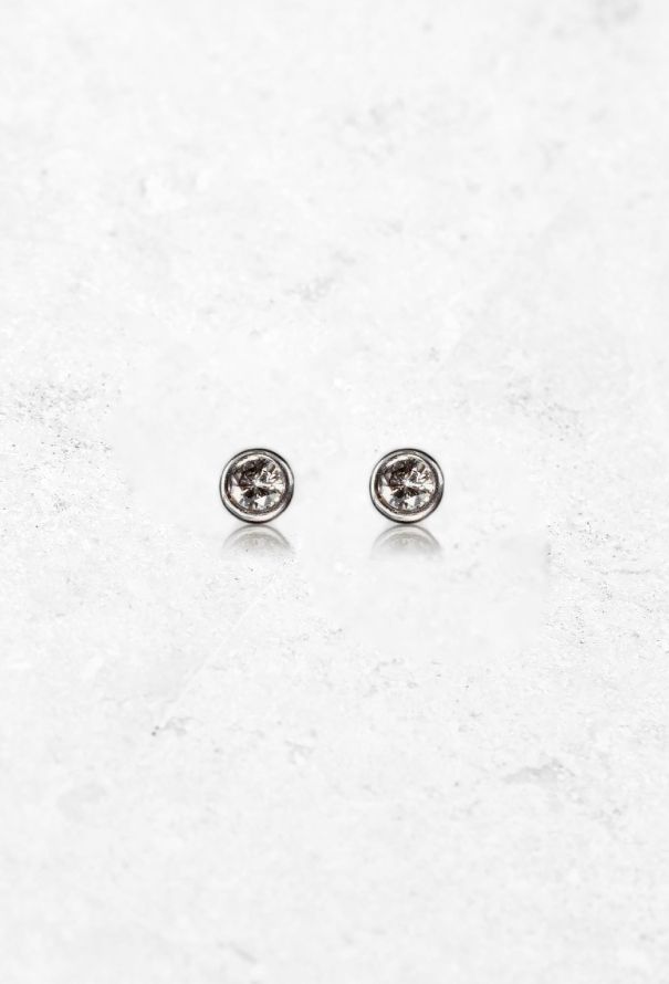 Vintage Fine Jewelry 18k White Gold & Round Diamond Studs - 1