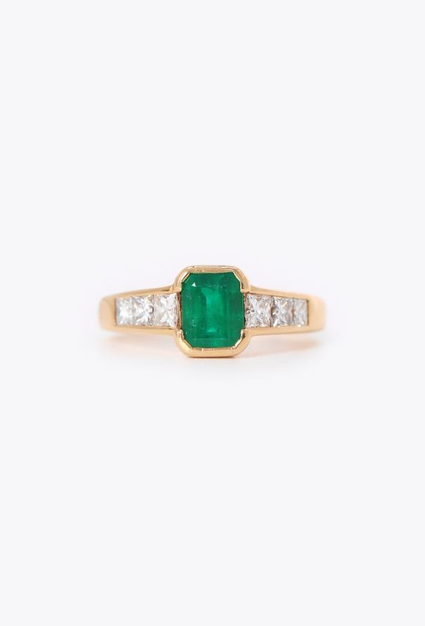 Vintage Fine Jewelry 18k Yellow Gold, 1.5 Carats Diamond & 1 Carat Emerald Ring - 1