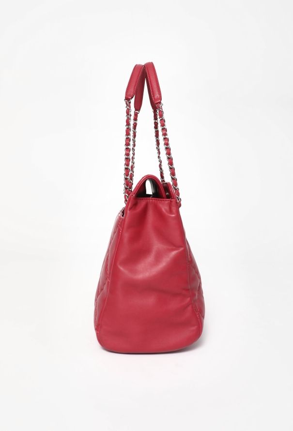 Chanel Double Stitch Hamptons Shopping Tote Bag - 5