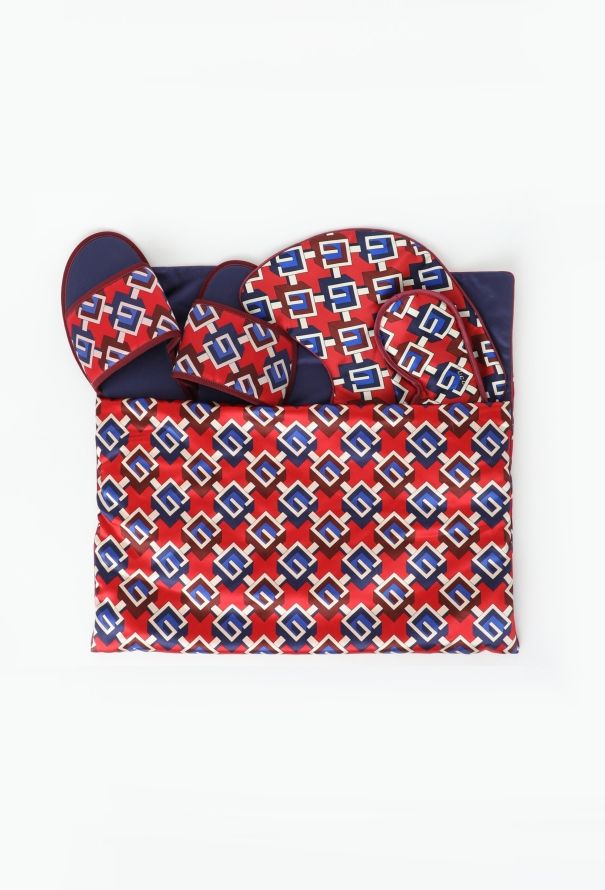 Gucci 4-piece Red Silk Emblem Travel Set - 2
