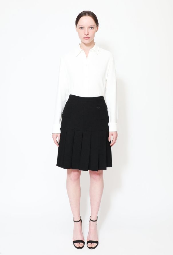 Chanel Bouclé Pleated Wool Skirt - 1
