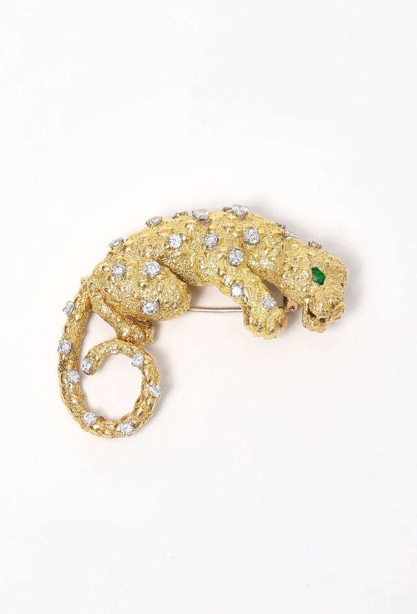Modern Fine Jewelry 18k Yellow Gold, Diamond & Emerald Panthère  Brooch - 1