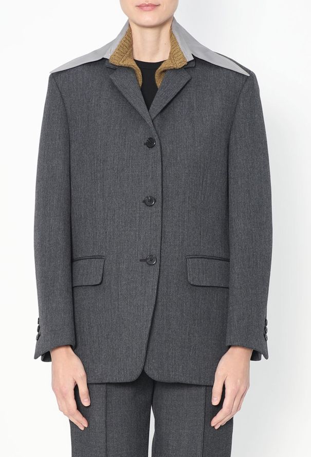 Prada F/W 2023 Tailored Knit Collar Suit - 6