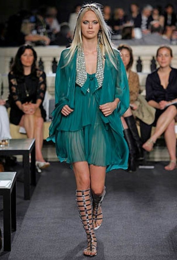 Chanel Resort 2007 Embellished Halter Dress - 2