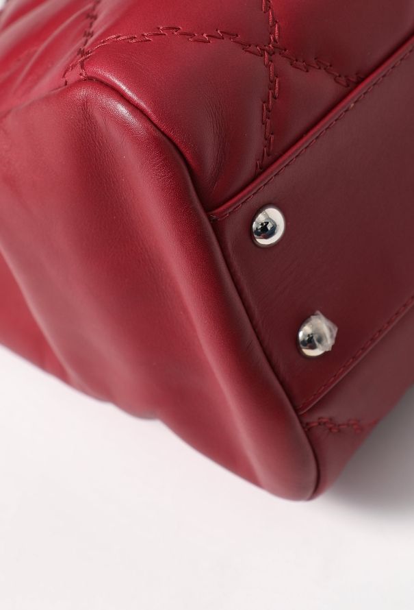 Chanel Double Stitch Hamptons Shopping Tote Bag - 10