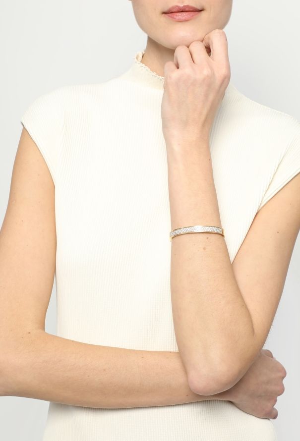 Vintage Fine Jewelry 18k Yellow Gold & Diamond Bangle - 4