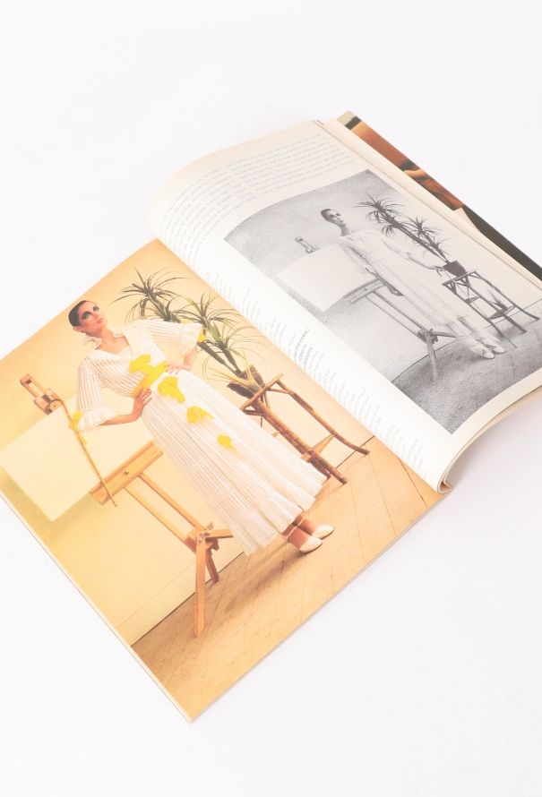 VOGUE UK 1976 Jerry Hall Issue Trio - 6