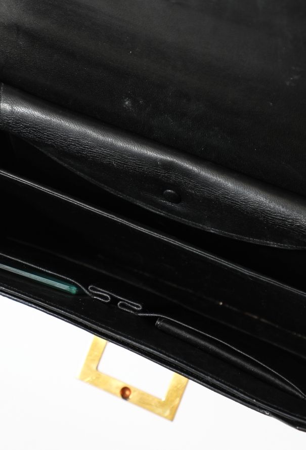 Hermès '60s Black Porosus Egée Bag - 12