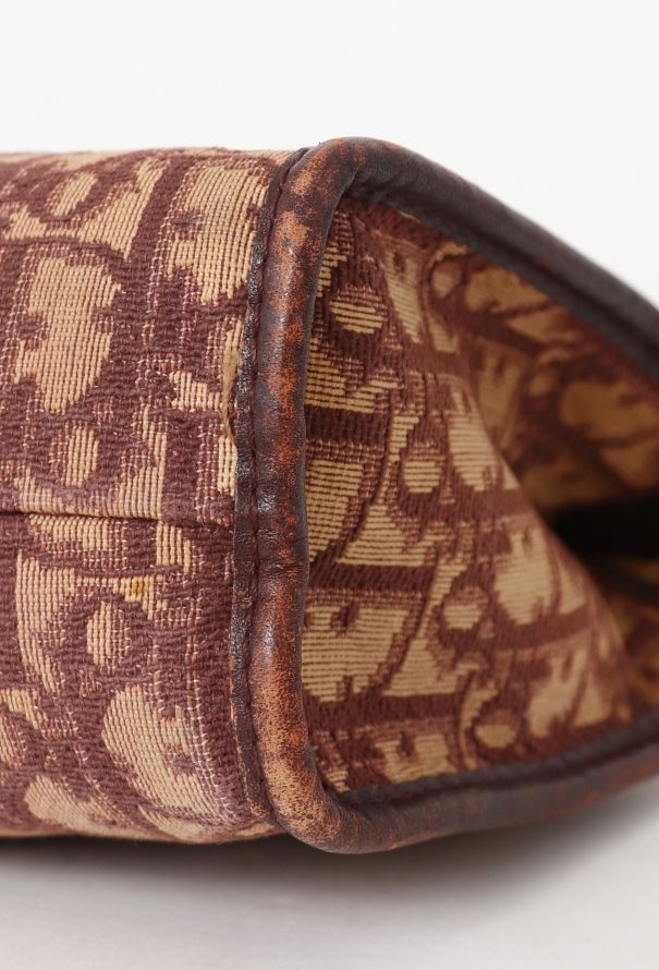 Dior '70s Oblique Travel Pouch - 10
