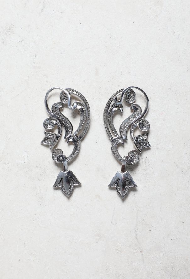Mellerio Platinum & Diamond Floral Earcuffs - 3