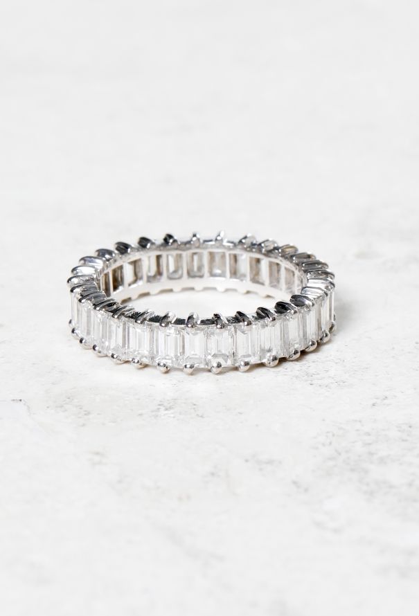 Vintage Fine Jewelry 18k  Gold & Baguette-Cut Diamond Wedding Band - 2