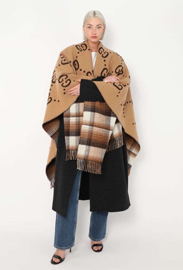 Gucci 2019 Reversible Fringe Emblem Cape - 1