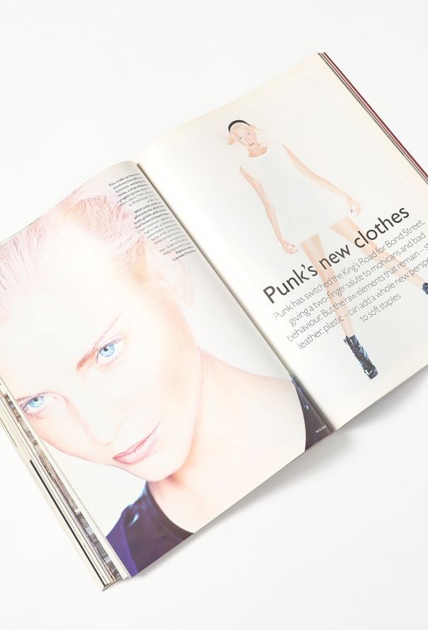 VOGUE UK March 1994 Chanel Cover Issue - 3