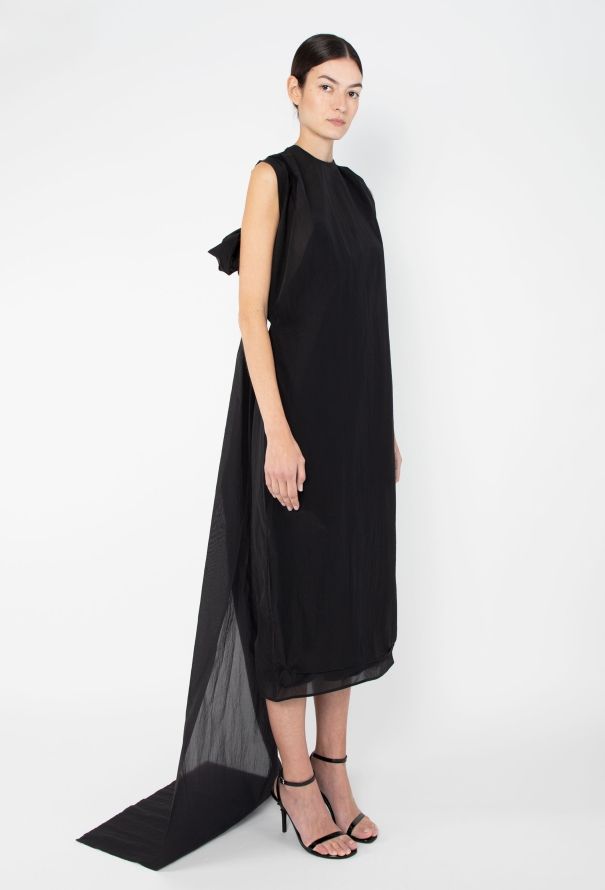 Prada S/S 2023  Train Open-Back Dress - 5