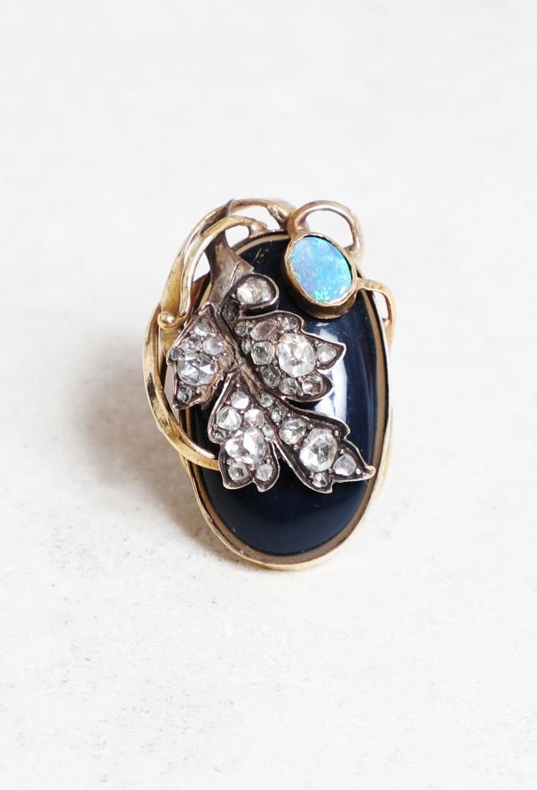 Vintage Fine Jewelry Art Nouveau 18k Gold, Blue Agate, Opal & Diamond Ring - 1
