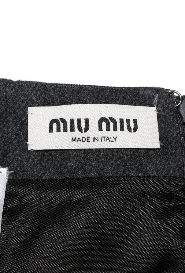 Miu Miu F/W 2024 Felted Emblem Skirt - 8