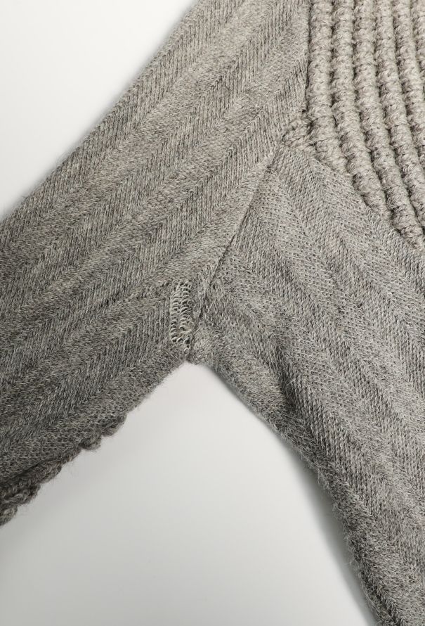 Balenciaga F/W 2004 Ribbed Herringbone Sweater - 9