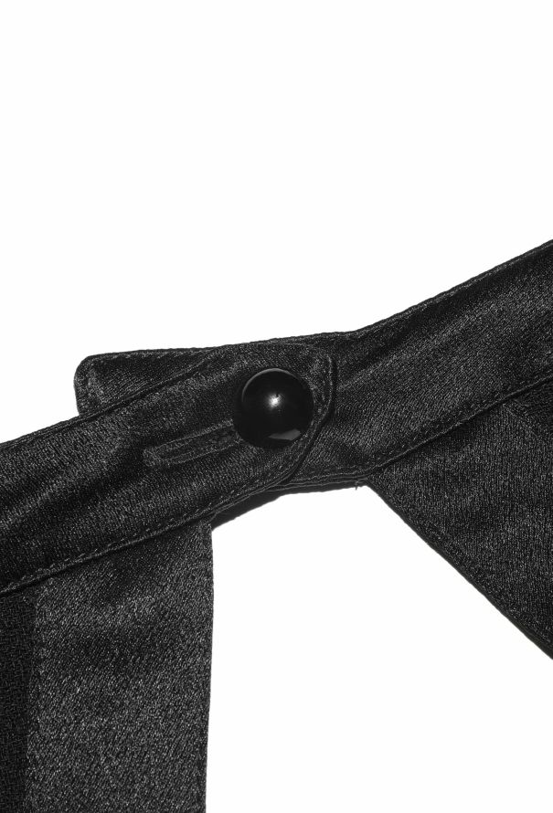 Alexander McQueen 2004 Open-Back Smoking Dress - 7