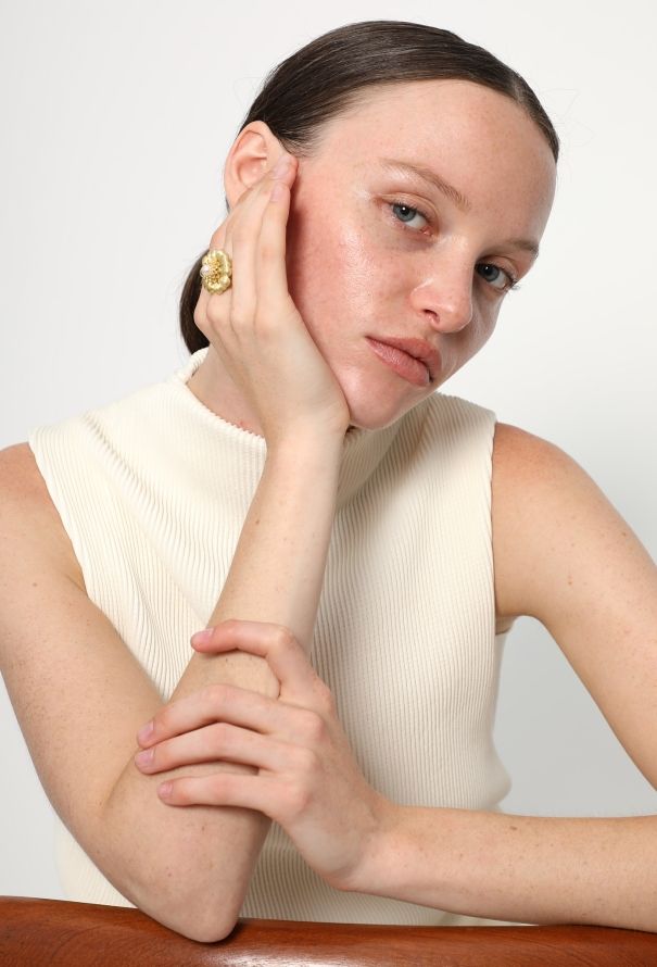 Vintage Fine Jewelry 18k Yellow Gold & Pearl Dahlia Ring - 3