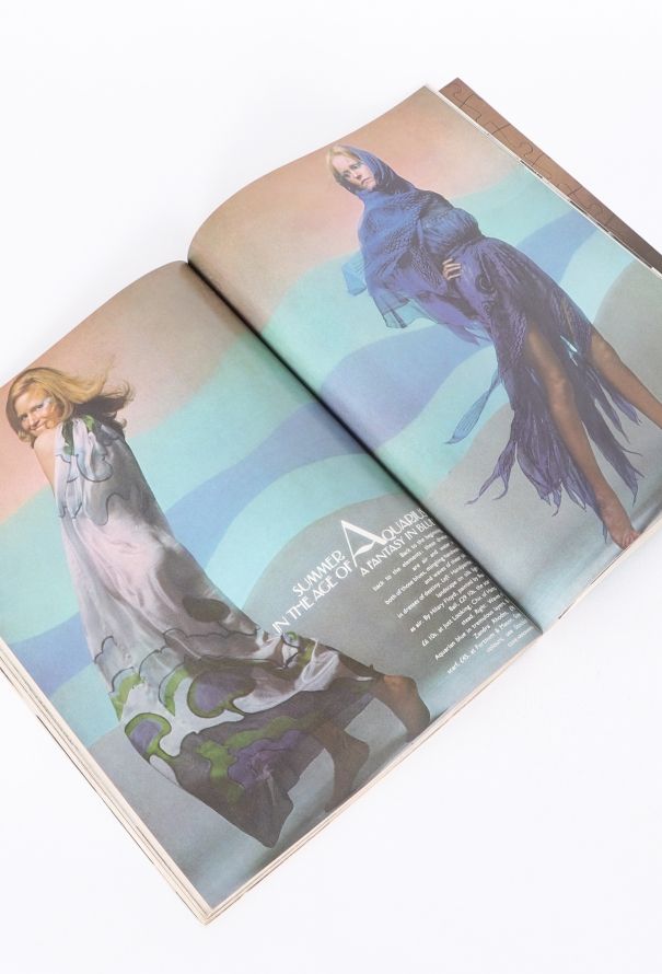 VOGUE UK 1970 David Bailey Summer Set - 5