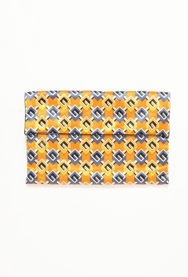 Gucci 4-piece Orange Silk Emblem Travel Set - 7