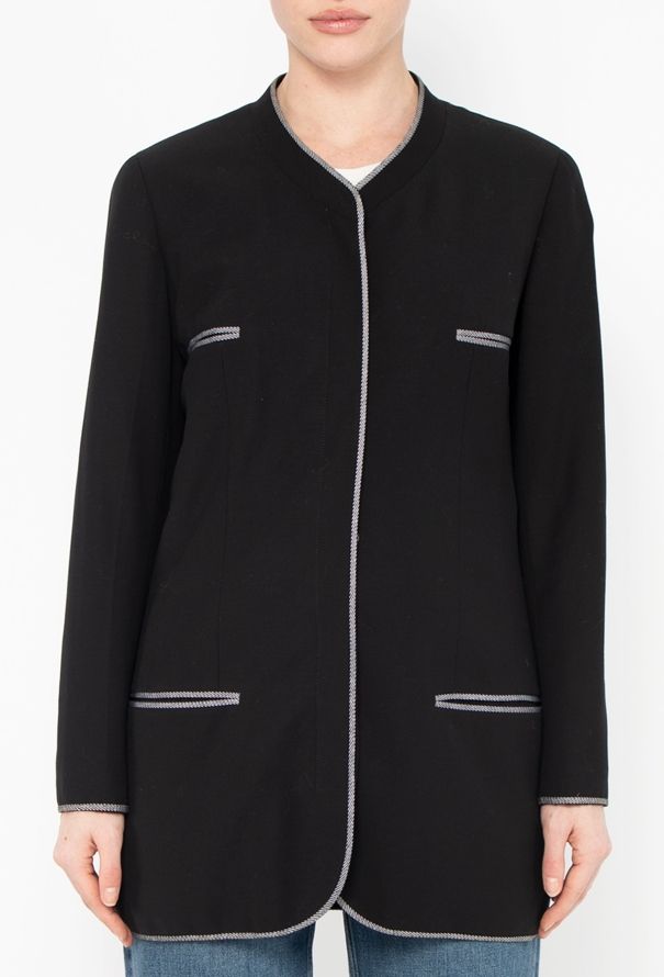 Chanel TIMELESS S/S 1996 Collarless Black Jacket - 6